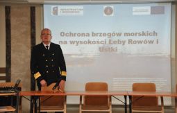 Odbudowa brzegu morskiego - konferencja