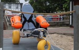 Wózek kąpielowy dla osób z niepełnosprawnościami